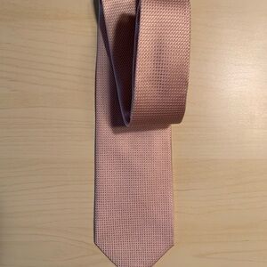 Elegant Pink Tie